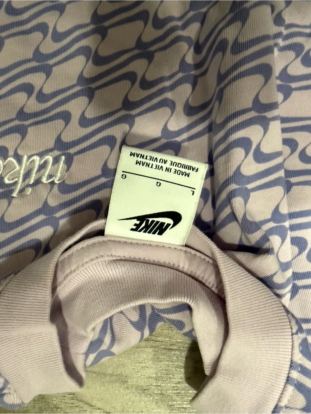 Nike Lavender Wave Pattern Crewneck